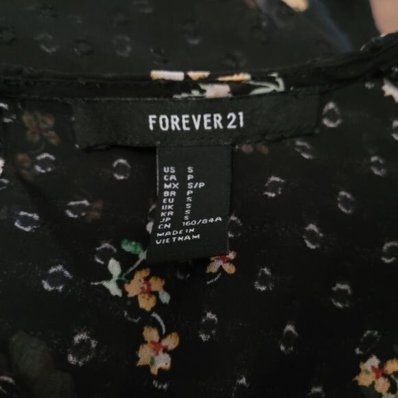 Sexy Black Ruffle Top Blouse Floral Print Polka Dot Modern Contemporary Small - Picture 8 of 9